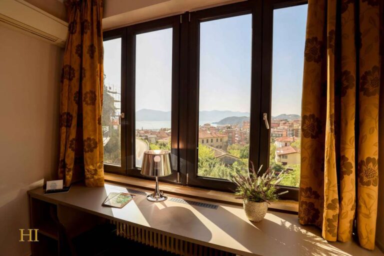 hotel italia lerici